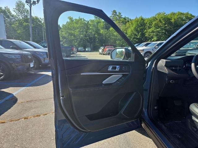 New 2026 Vapor Blue Metallic Ford Tremor® image 26