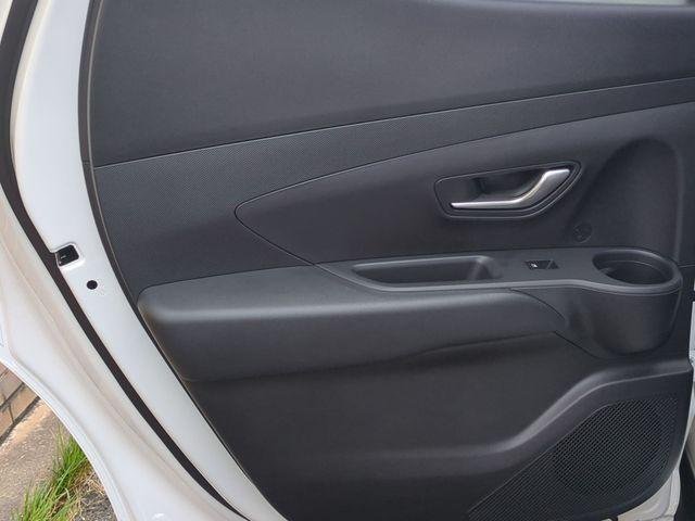 New 2026 White Hyundai SEL AWD image 27