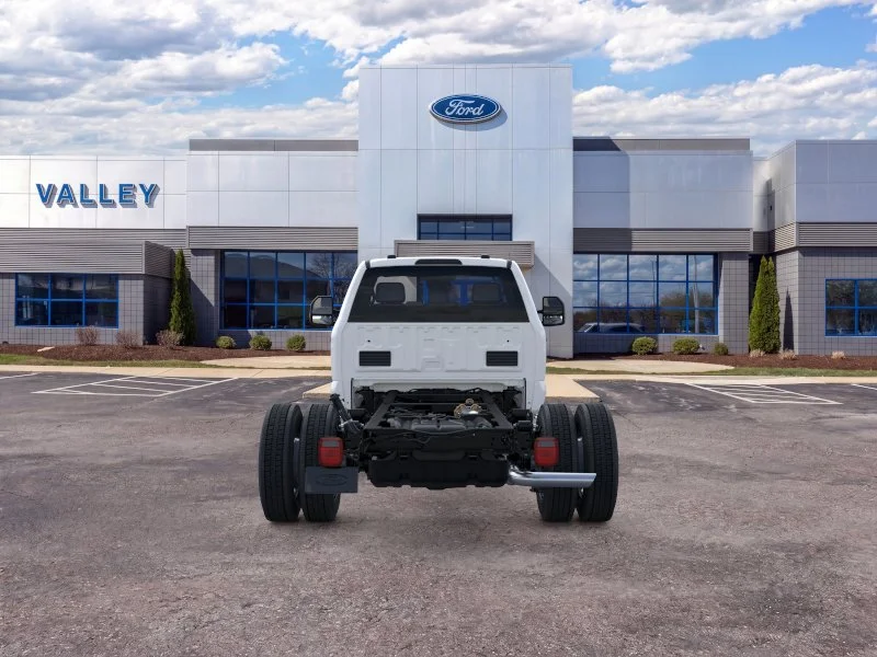 New 2026 Oxford White Ford F-550® XL image 53