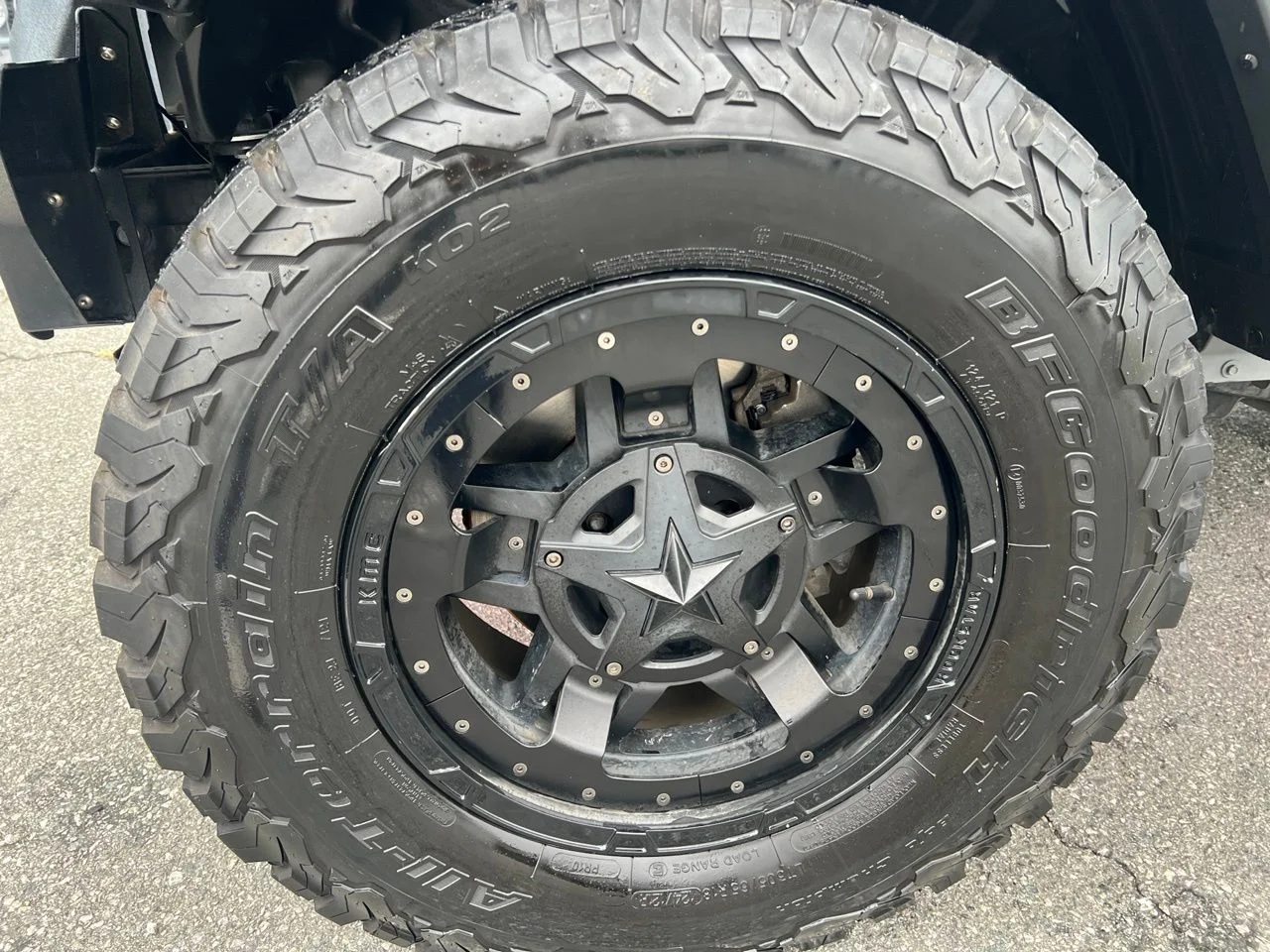 Used 2021 Gray Jeep Rubicon image 12