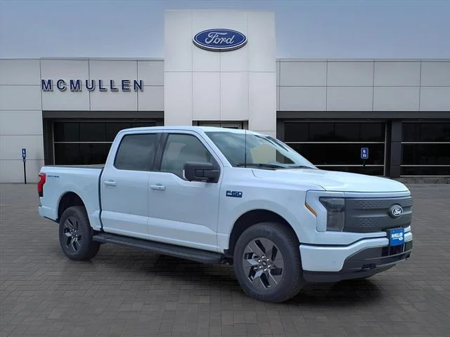 2025 Ford F-150 Lightning Flash - Photo 35