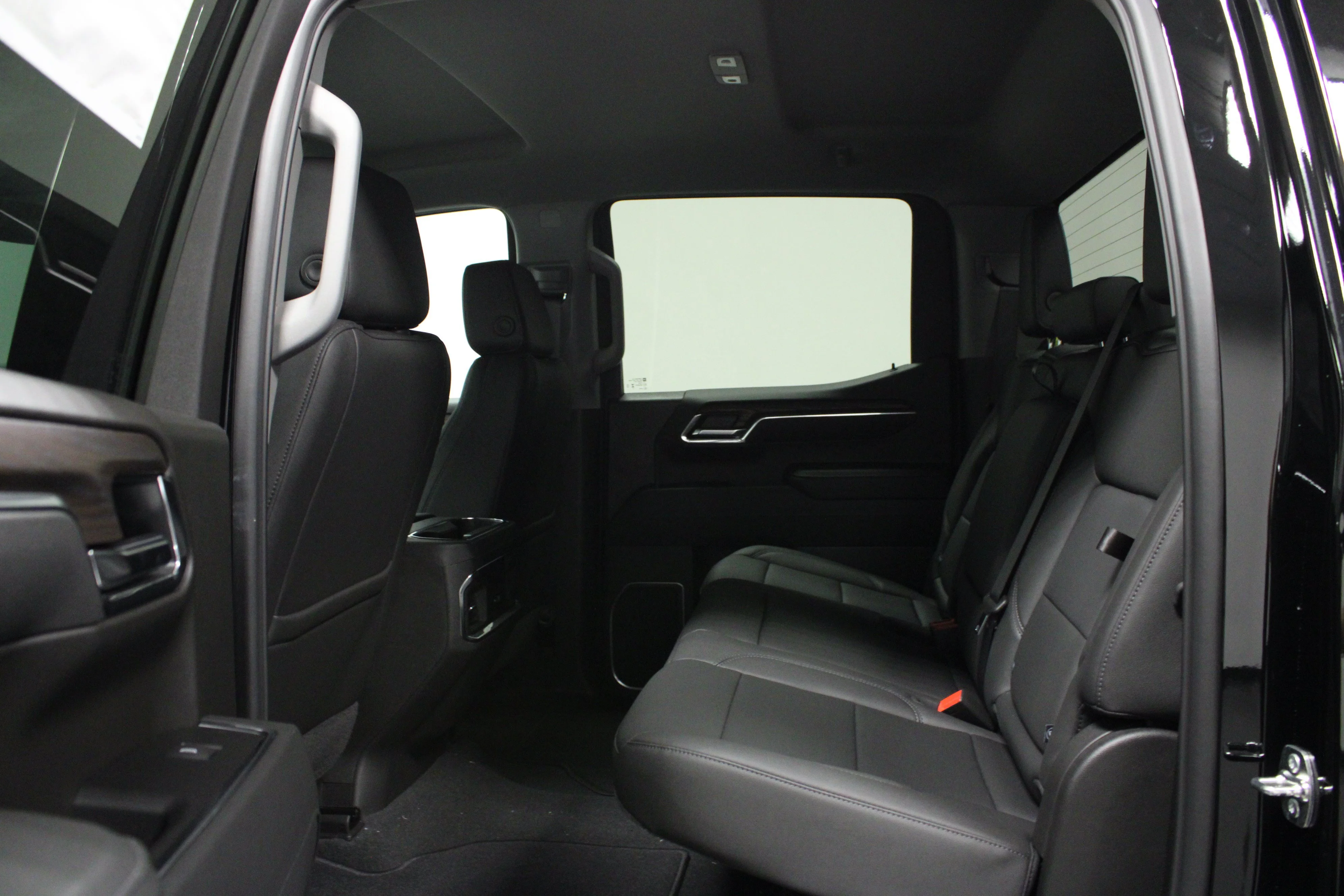 New 2026 Onyx Black GMC SLT image 14