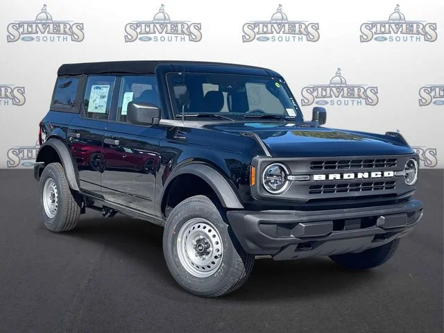 New 2026 Black Ford Base image 1