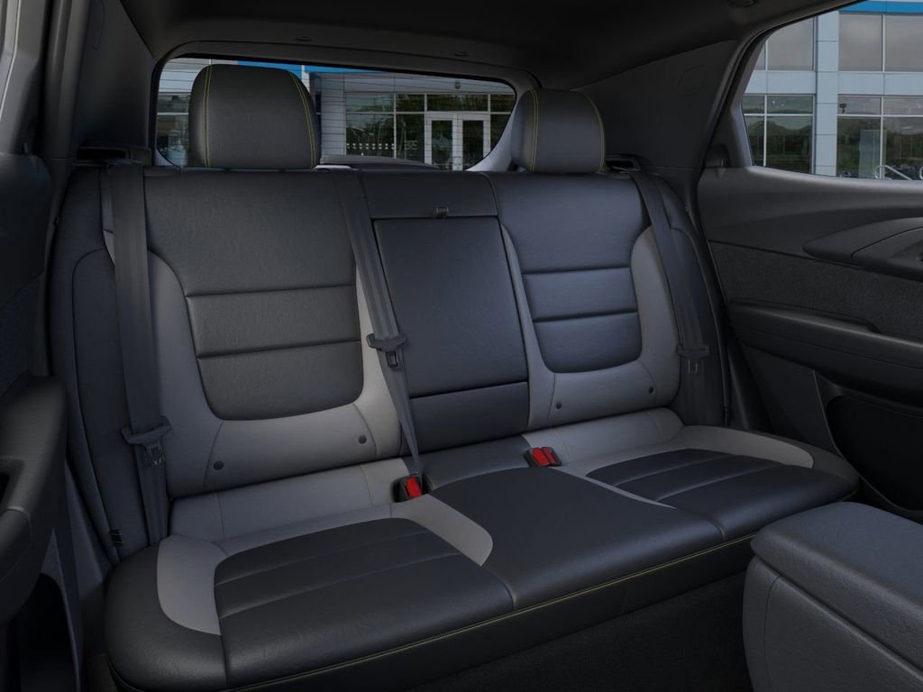 New 2026 Cacti Green Chevrolet ACTIV image 17
