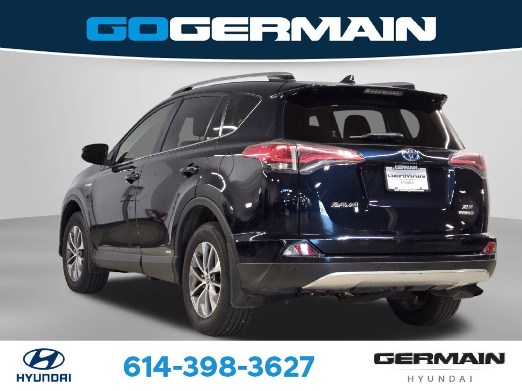 Used 2018 Blue Toyota XLE image 10