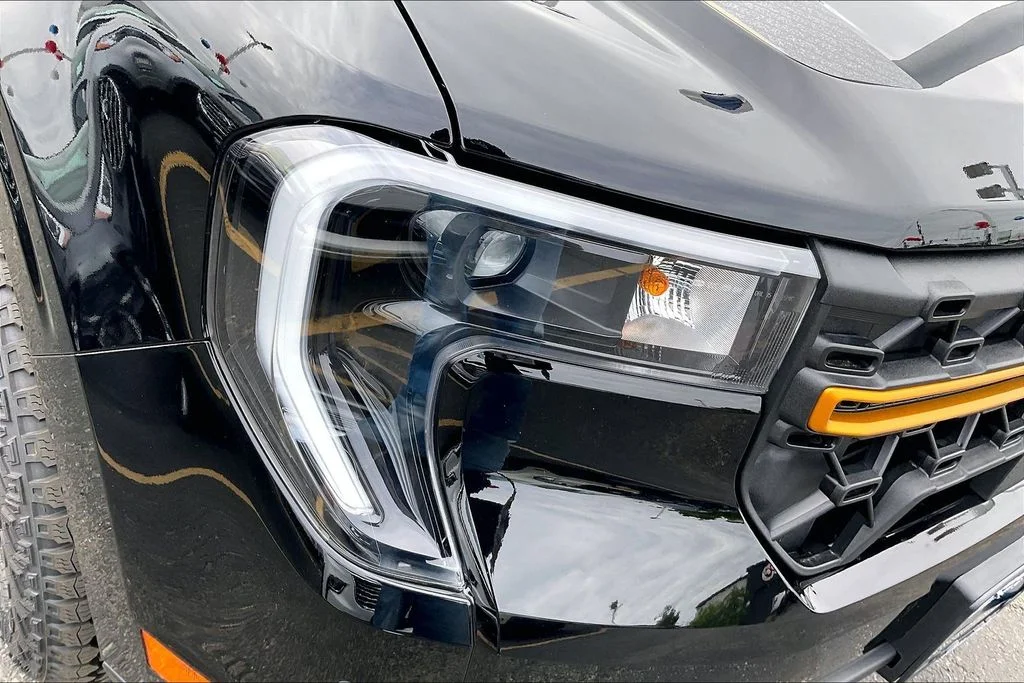 New 2026 Shadow Black Ford Tremor® image 28