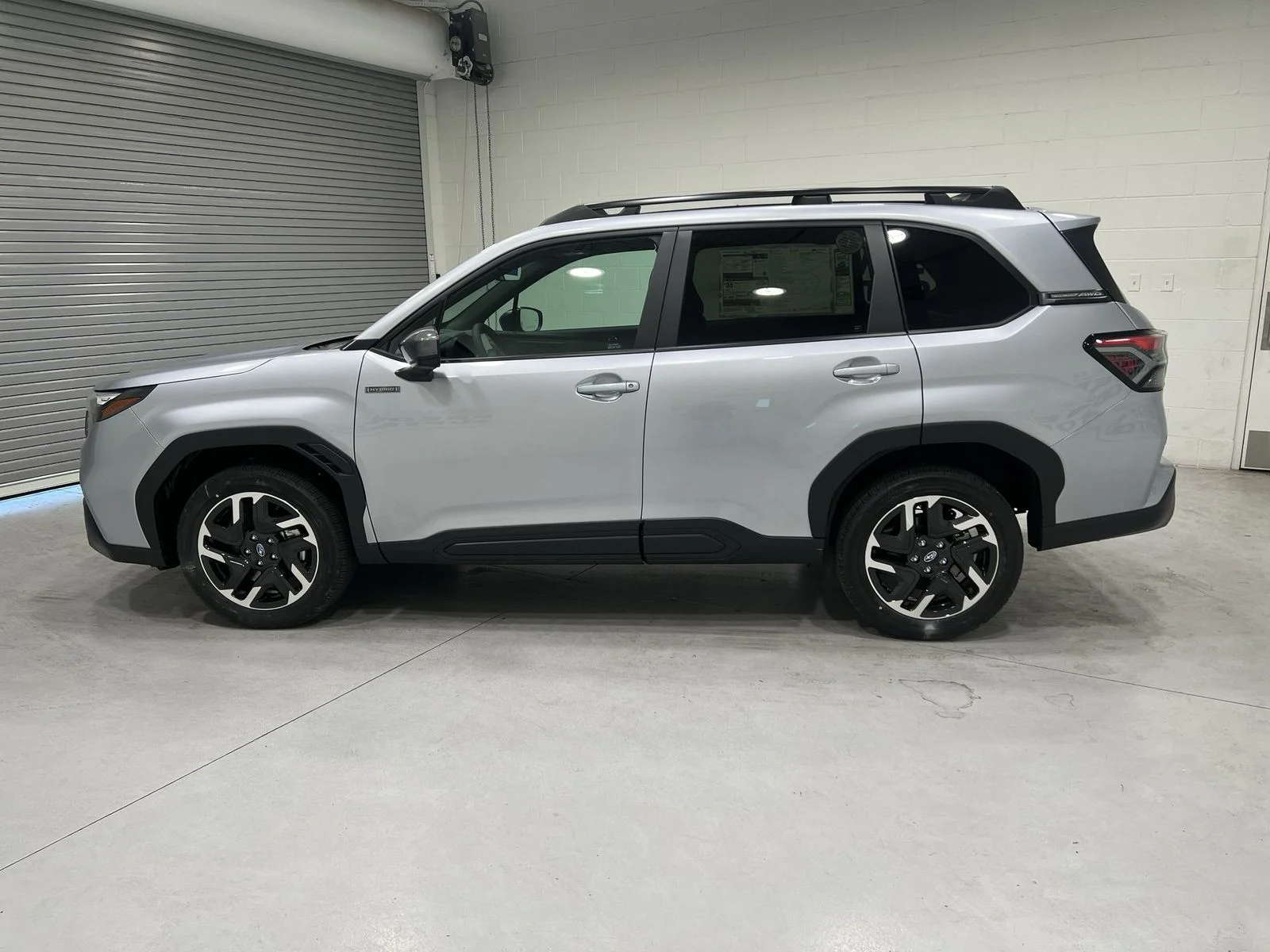 New 2026 ICE SILVER METALLIC Subaru Premium Hybrid image 5
