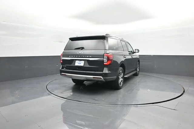 Used 2022 Gray Ford Limited image 7