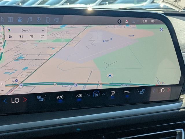 2025 Chevrolet Traverse LT - Photo 24