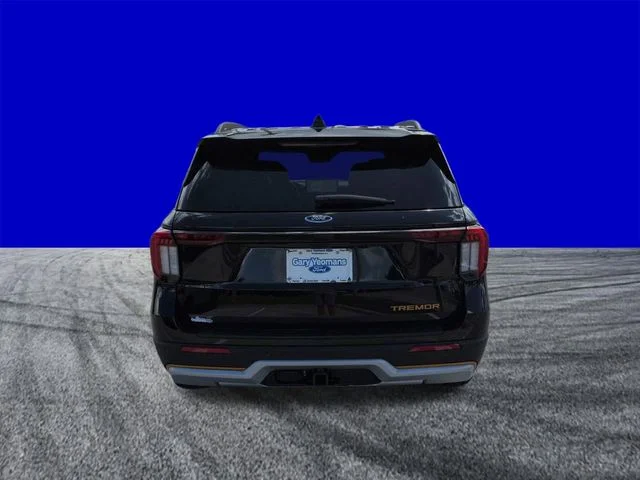 New 2026 Agate Black Metallic Ford Tremor® image 5