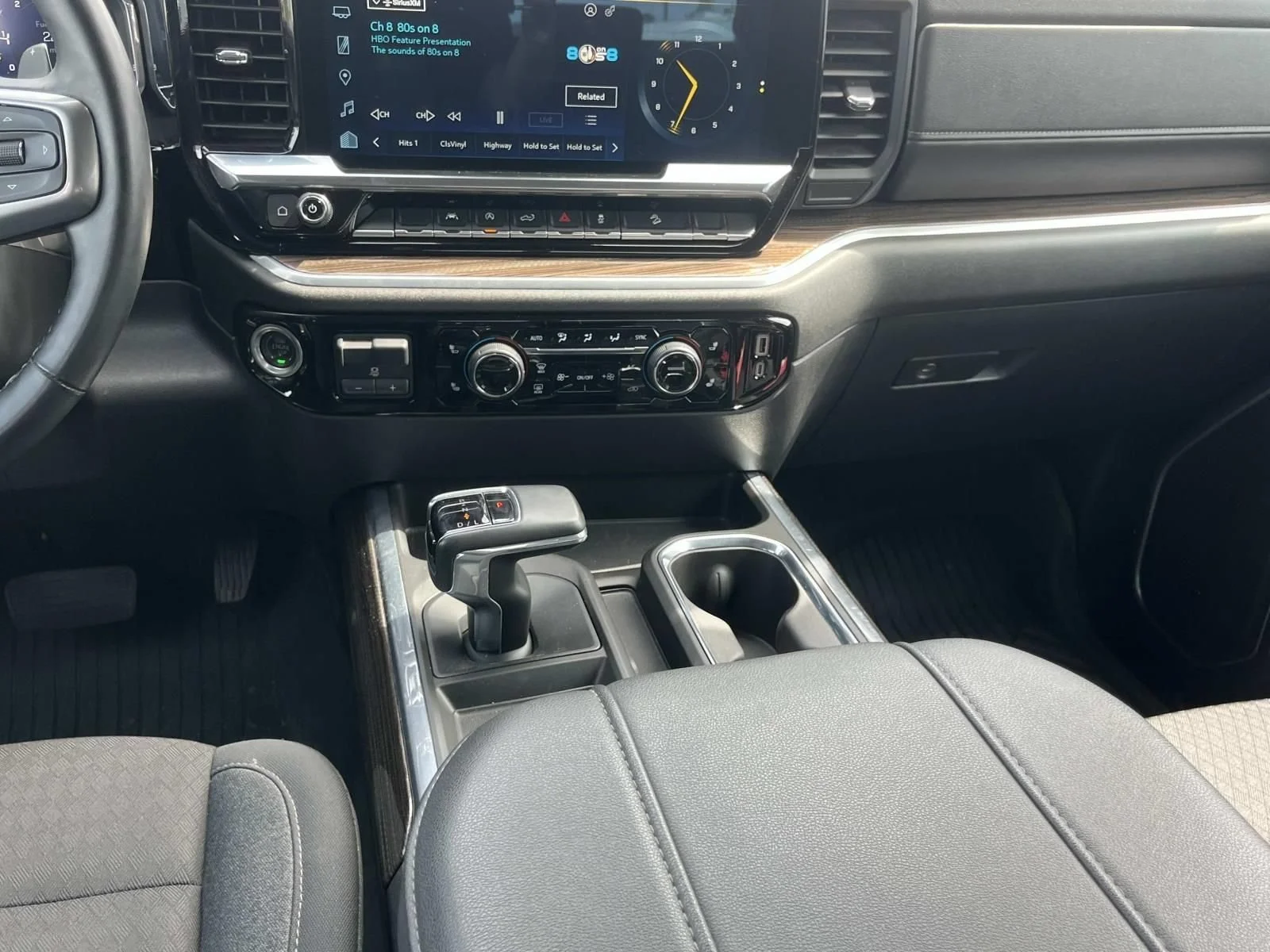 2024 Chevrolet Silverado 1500 RST - Photo 15