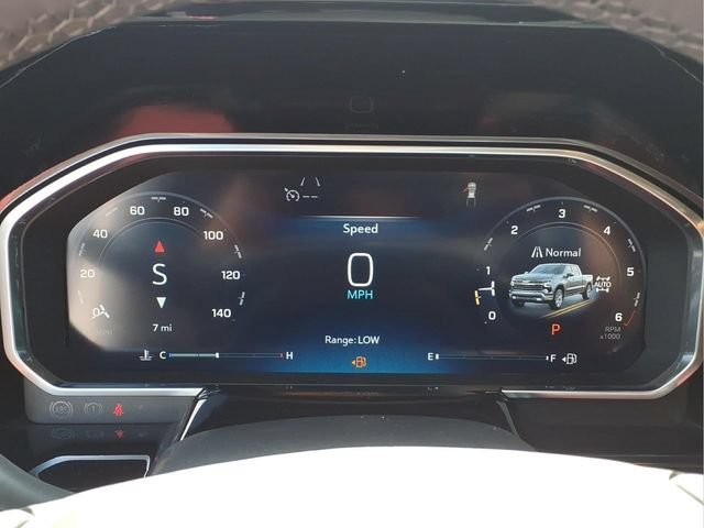New 2026 Summit White Chevrolet LT image 10