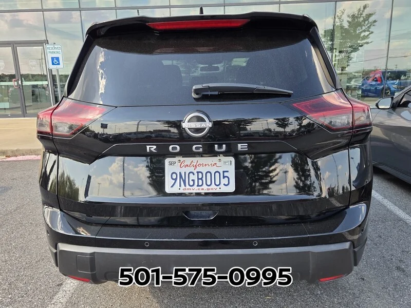 Used 2025 Super Black NISSAN SV image 4