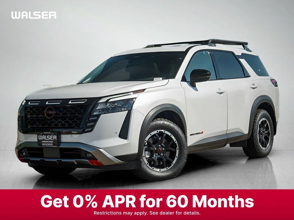 Shop New Nissan Pathfinder in Burnsville, MN | Walser Nissan