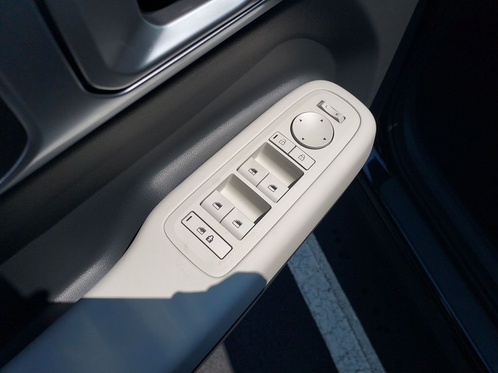 New 2026 Black Hyundai SE image 11