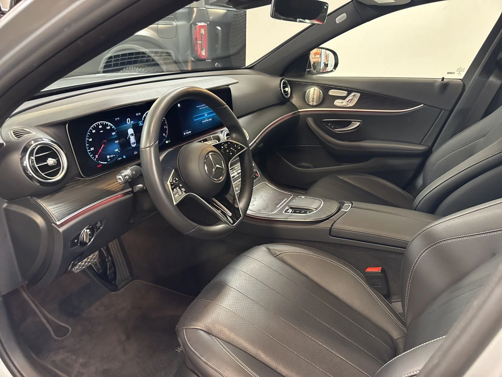 Used 2022 Silver Mercedes-Benz E 350 image 8
