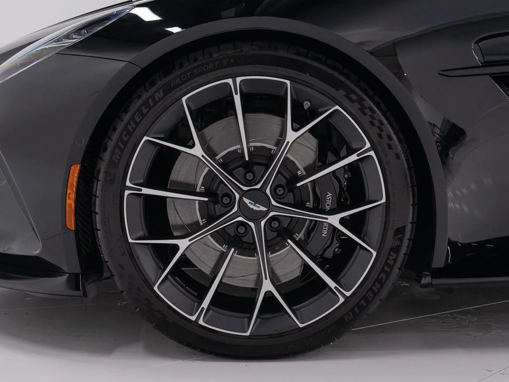 New 2026 Jet Black Aston Martin S Roadster image 40
