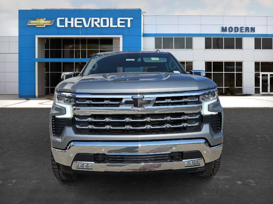 2026 Chevrolet Silverado 1500 LTZ - Photo 8