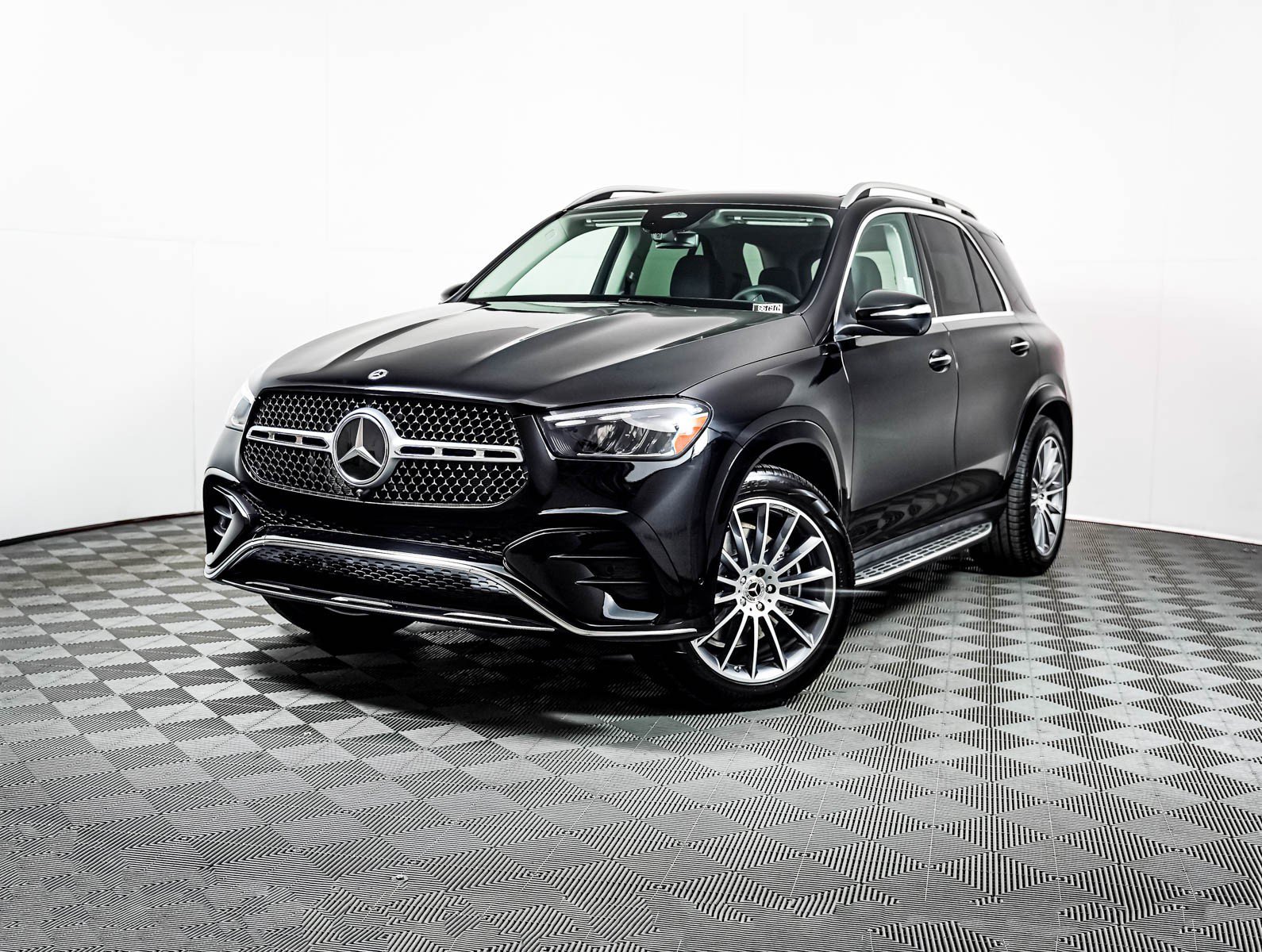 New 2026 Black Mercedes-Benz GLE 350 image 1
