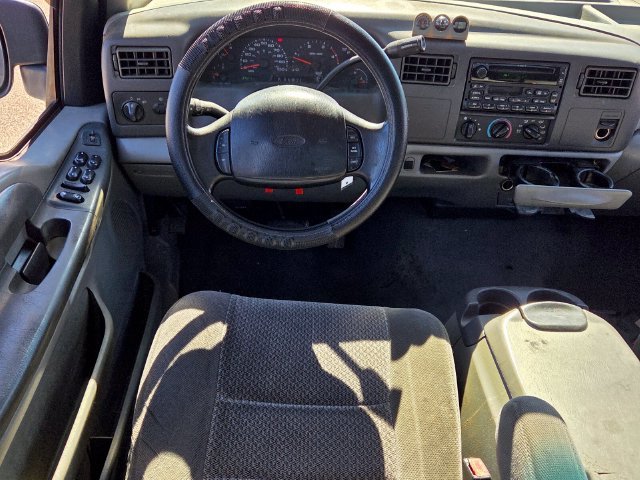 Used 2002 Black Ford XLT image 7