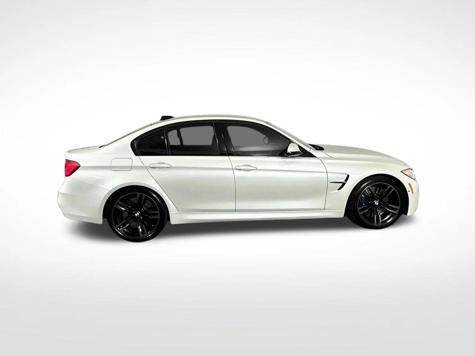Used 2016 White BMW Base image 9