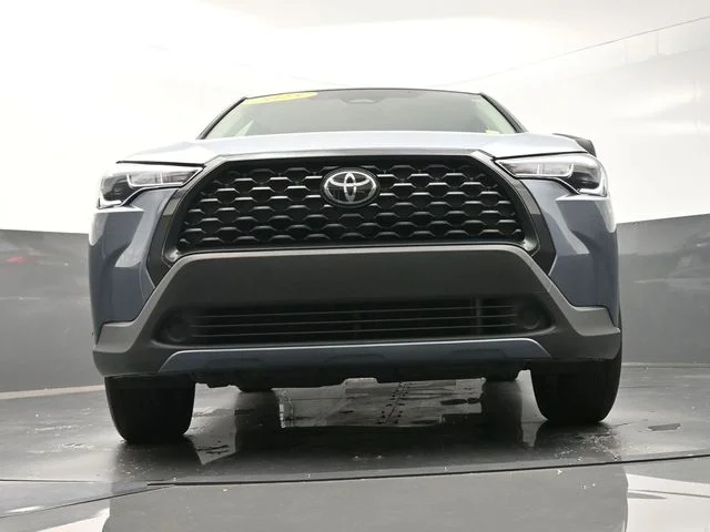 Used 2025 Blue Toyota L image 42