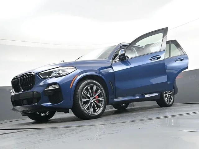 Used 2021 Blue BMW xDrive40i image 49