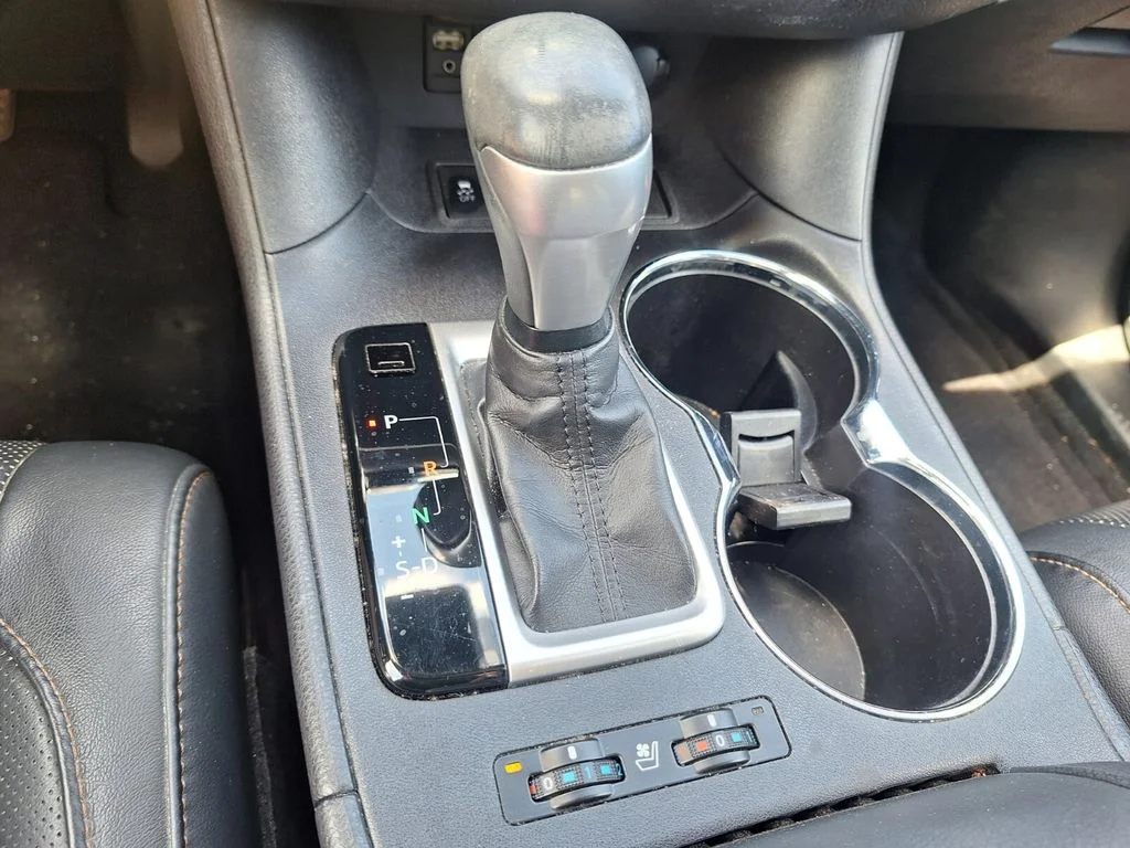 Used 2019 Black Toyota Limited image 16