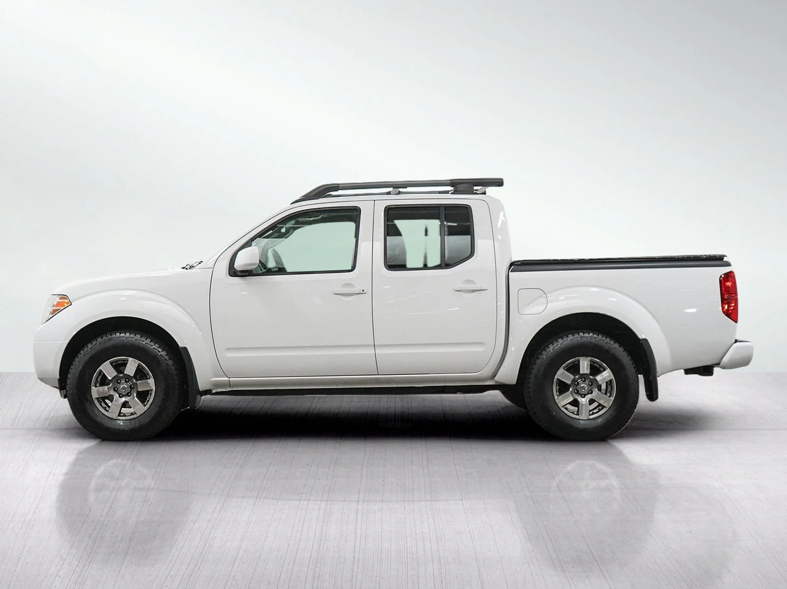 Used 2011 Nissan Frontier PRO-4X with VIN 1N6AD0EV0BC418375 for sale in Hopkins, Minnesota