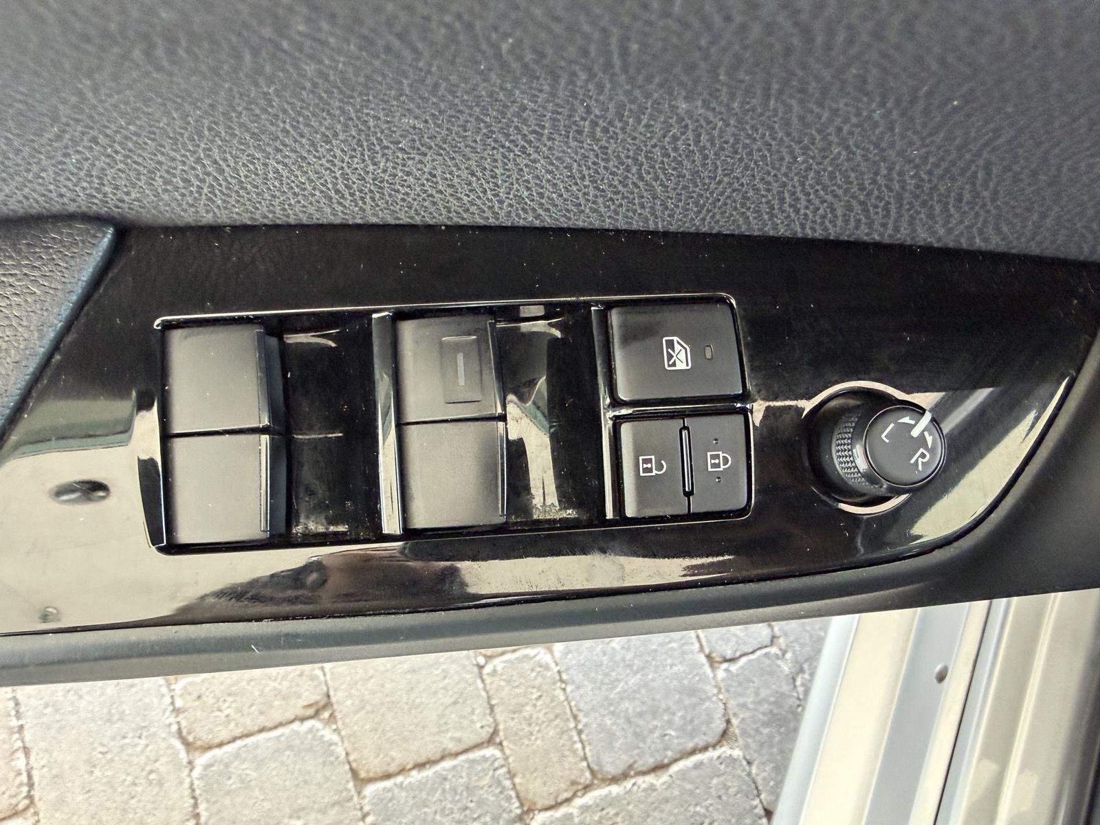 Used 2022 Classic Silver Metallic Toyota LE image 15