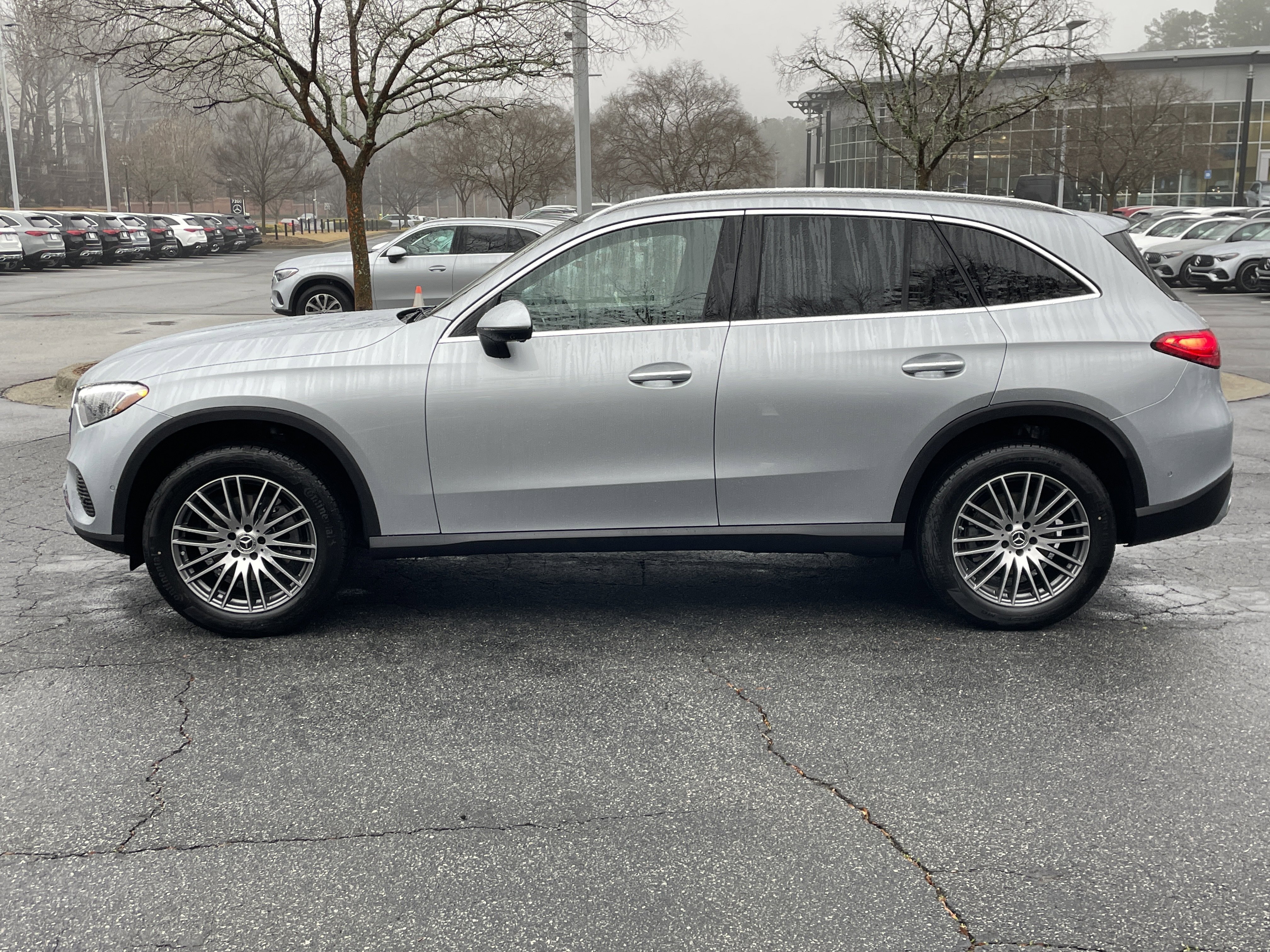 New 2026 Cirrus Silver Metallic Mercedes-Benz GLC 300 SUV image 14