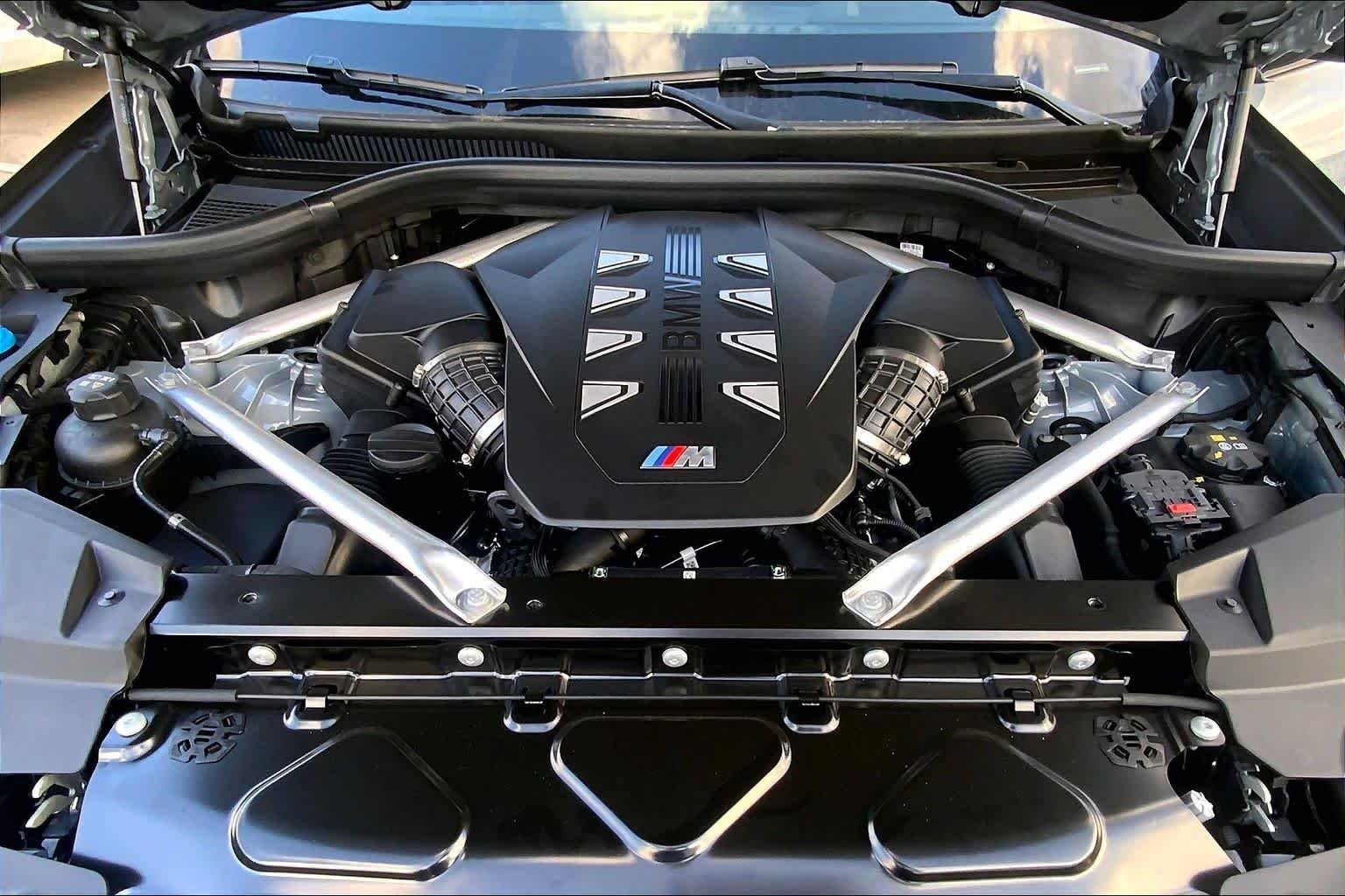 Used 2026 Brooklyn Grey Metallic BMW M60i image 16