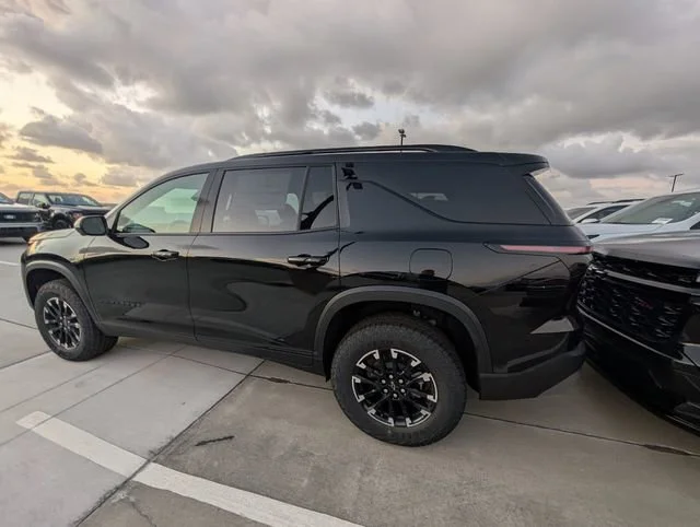 New 2026 Mosaic Black Metallic Chevrolet Z71 image 9