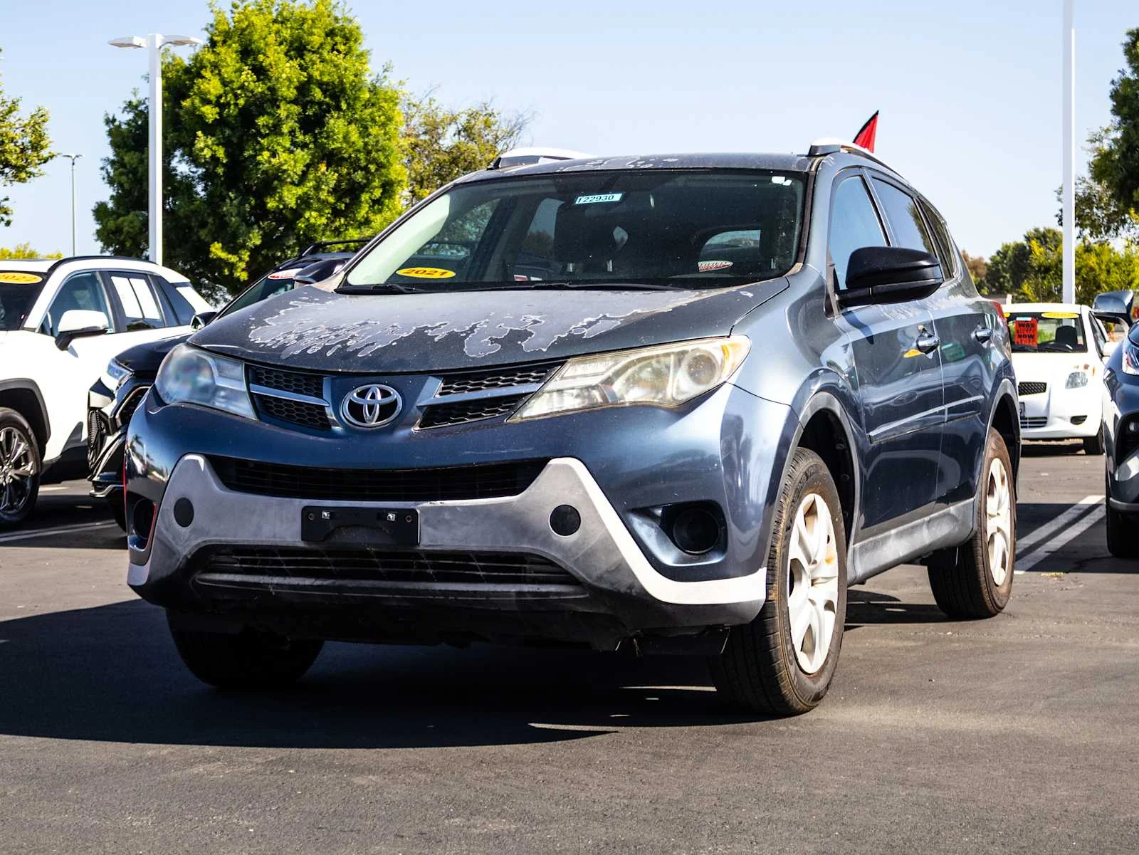 Used 2013 Shoreline Blue Pearl Toyota LE image 3