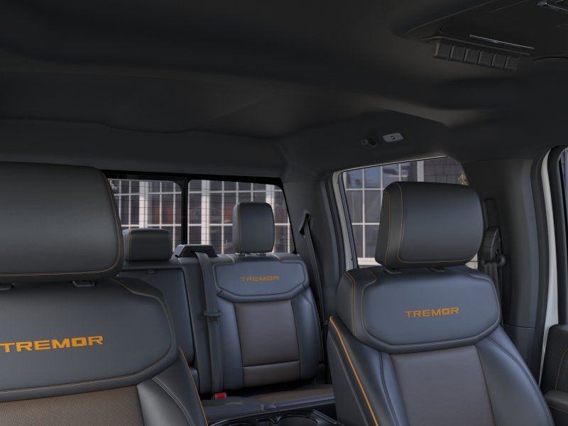New 2025 Oxford White Ford Tremor image 22