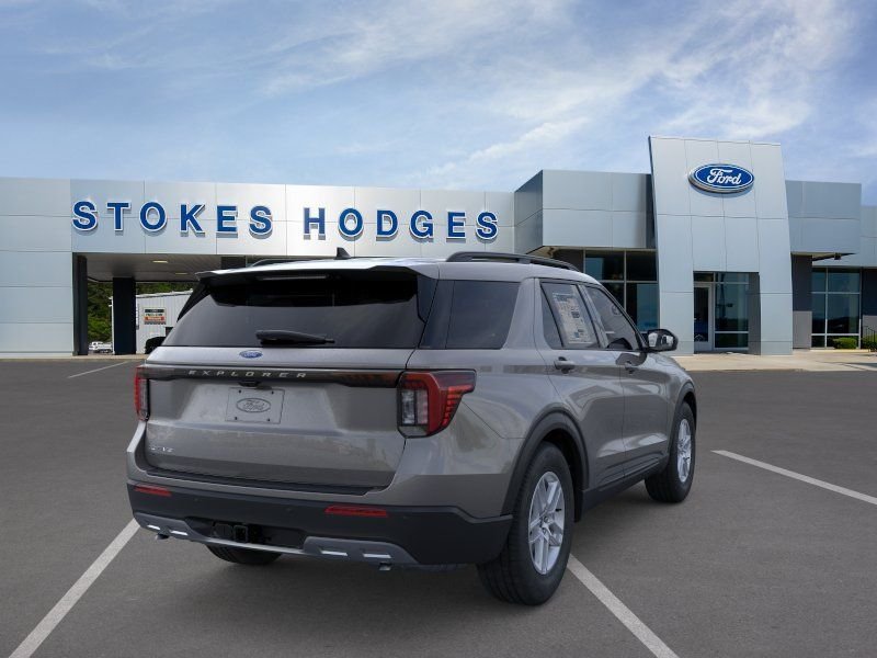 New 2026 Carbonized Gray Metallic Ford Active image 34