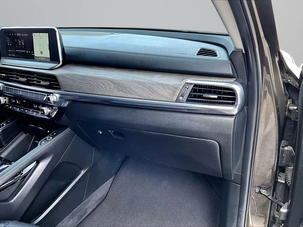 Used 2022 Green Kia EX image 18