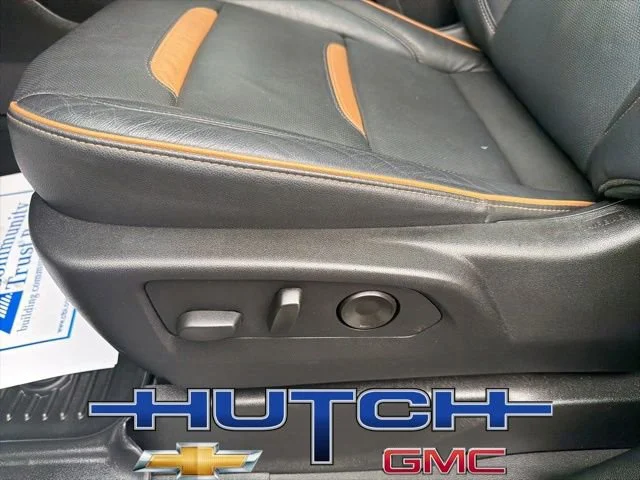 Used 2024 Onyx Black GMC AT4 image 28