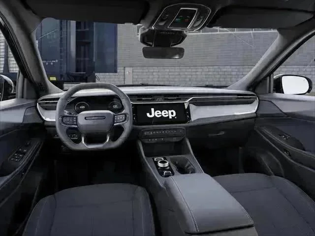 New 2026 Diamond Black Crystal Pearl-Coat Exterior Paint Jeep Laredo image 8