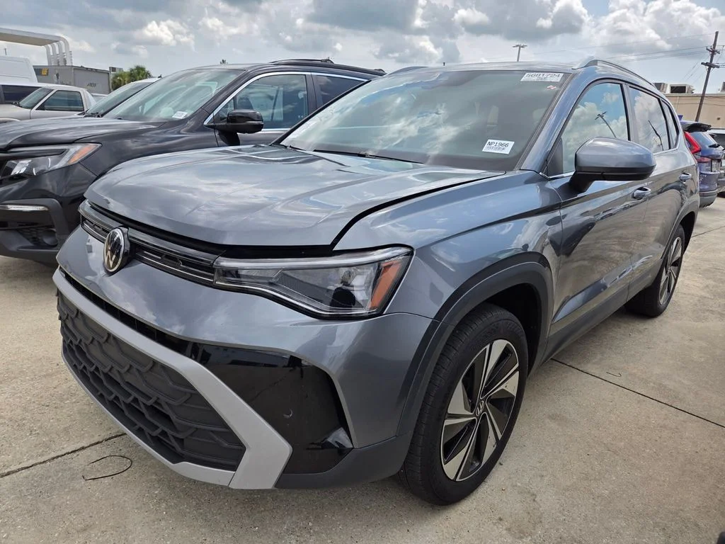 2025 Volkswagen Taos 1.5T SE