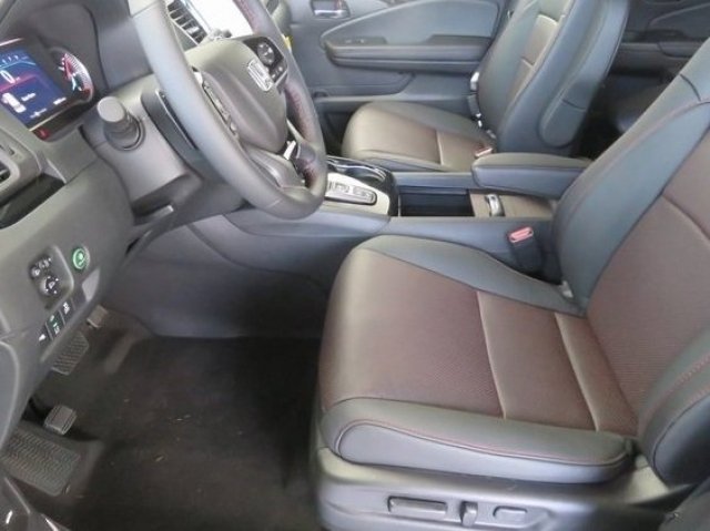 Used 2022  Honda Black Edition image 21