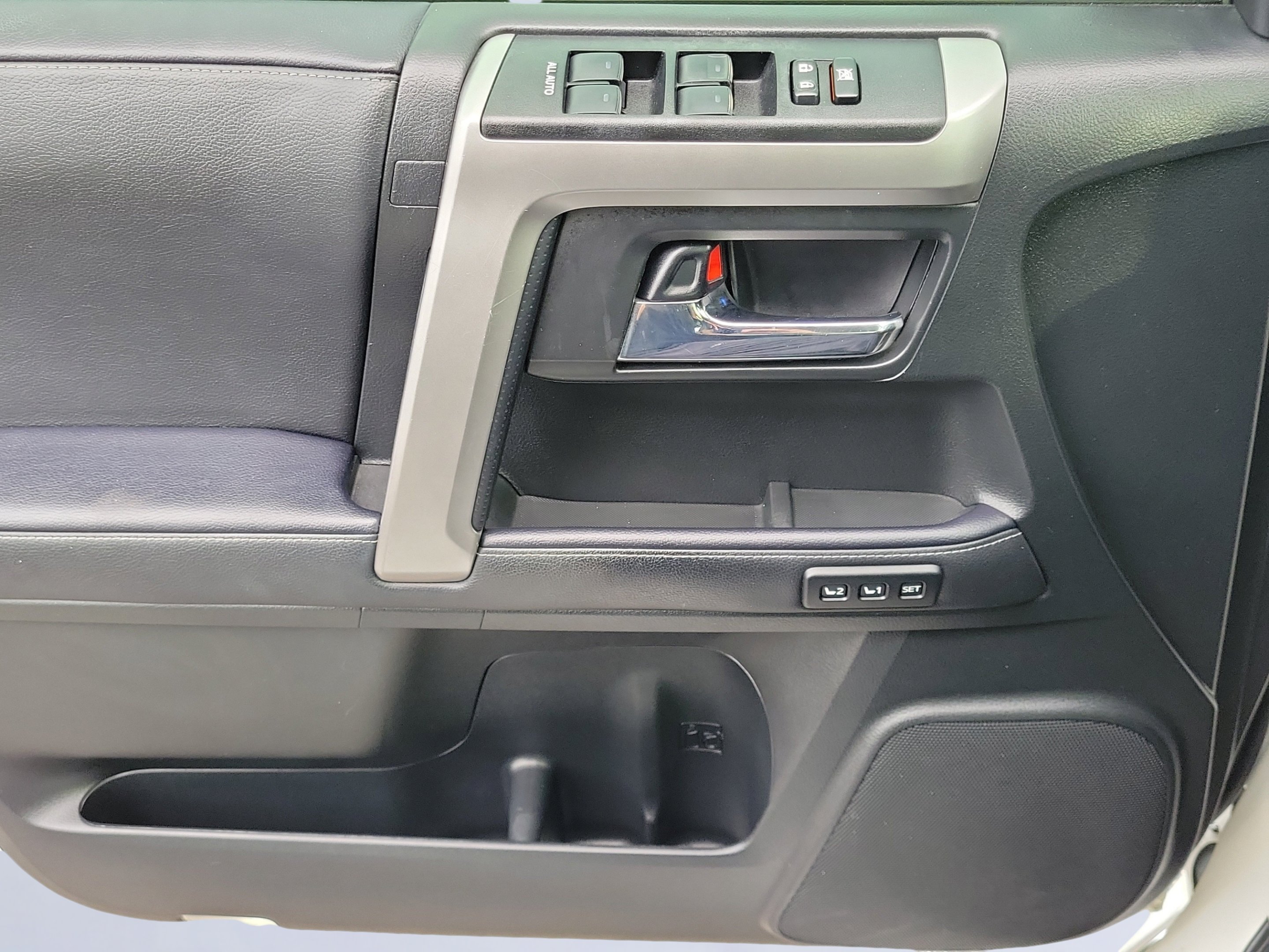 Used 2022 White Toyota Limited image 26