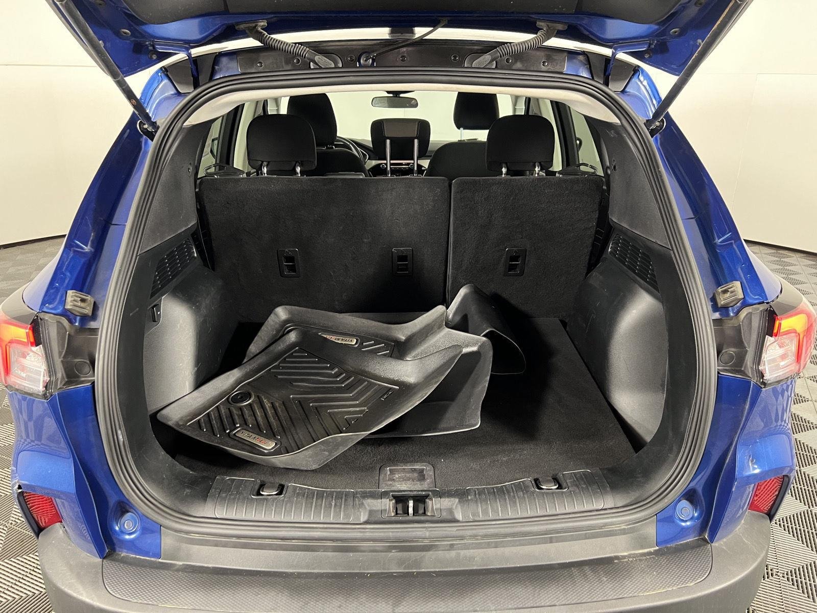 Used 2022 Atlas Blue Ford SE image 24