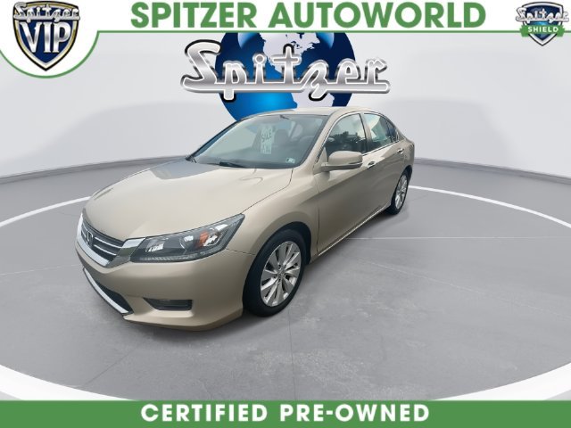 Used 2015 Champagne Frost Pearl Honda EX image 7
