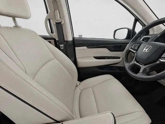 2025 Honda Odyssey Touring - Photo 12