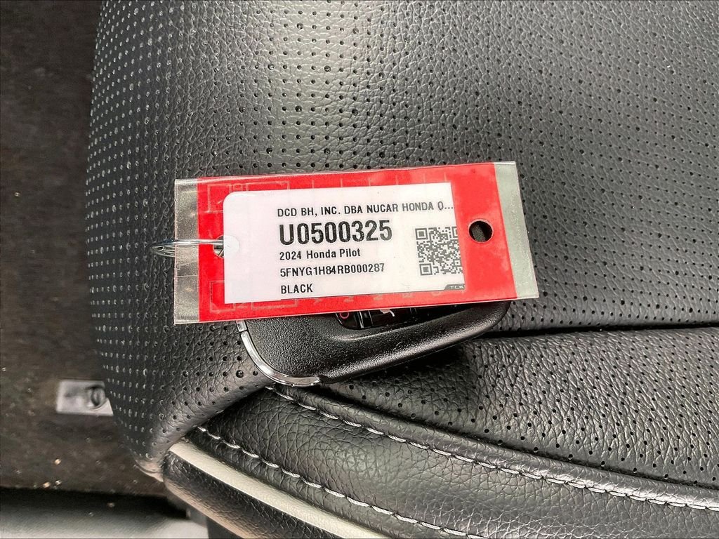 Used 2024 Black Honda Elite image 32