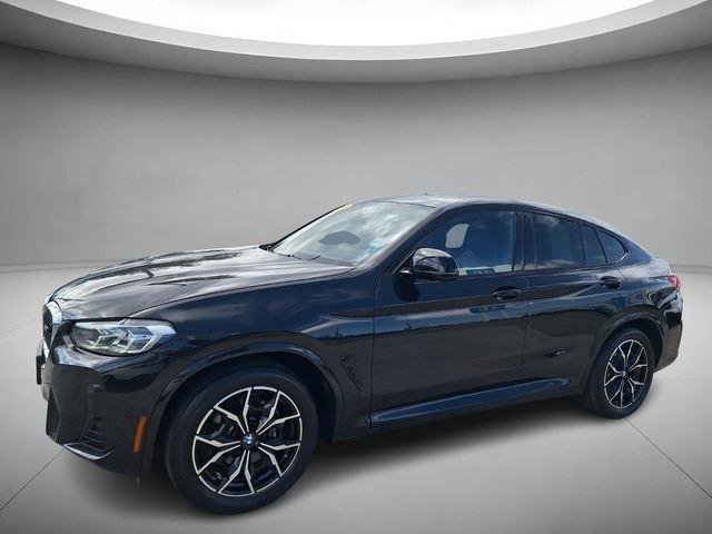 2023 BMW X4