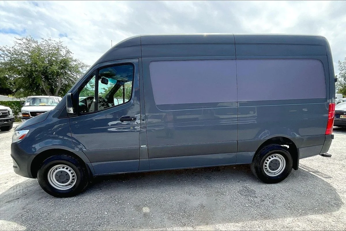 Used 2019  Mercedes-Benz High Roof V6 image 14