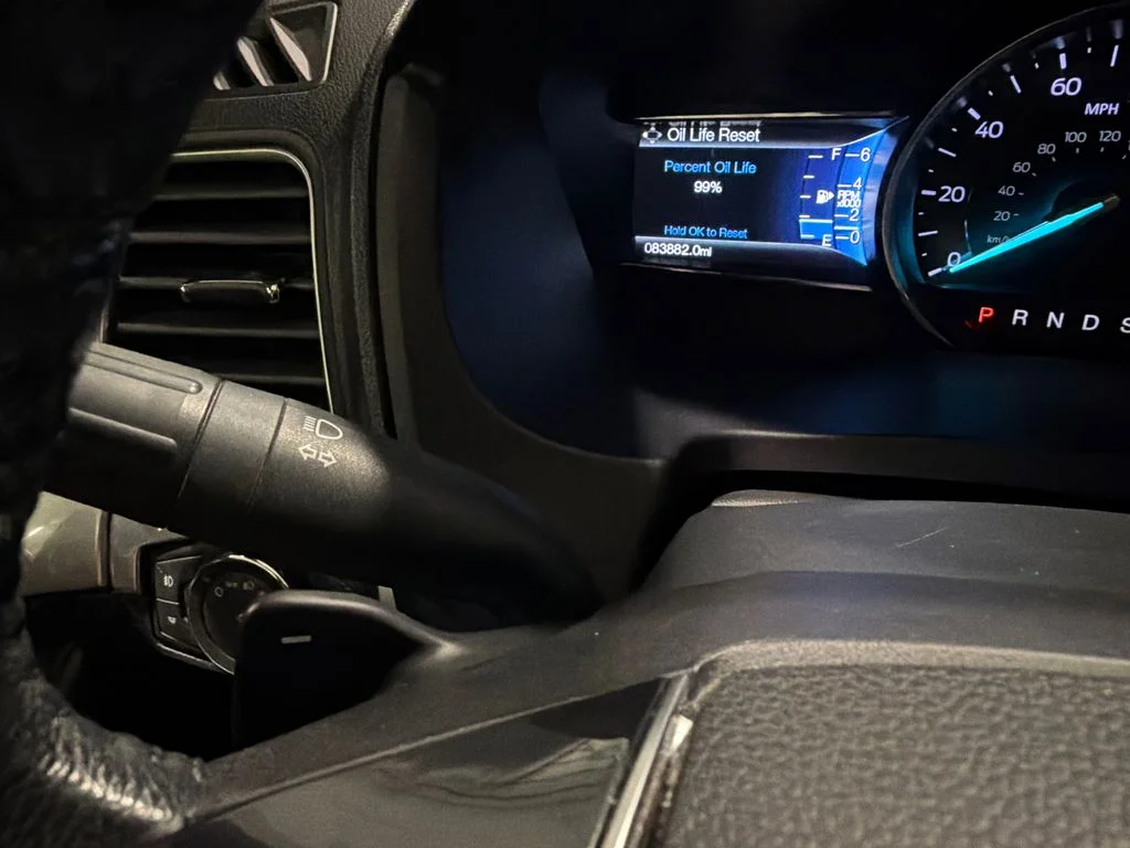 Used 2017 Shadow Black Ford Limited image 27