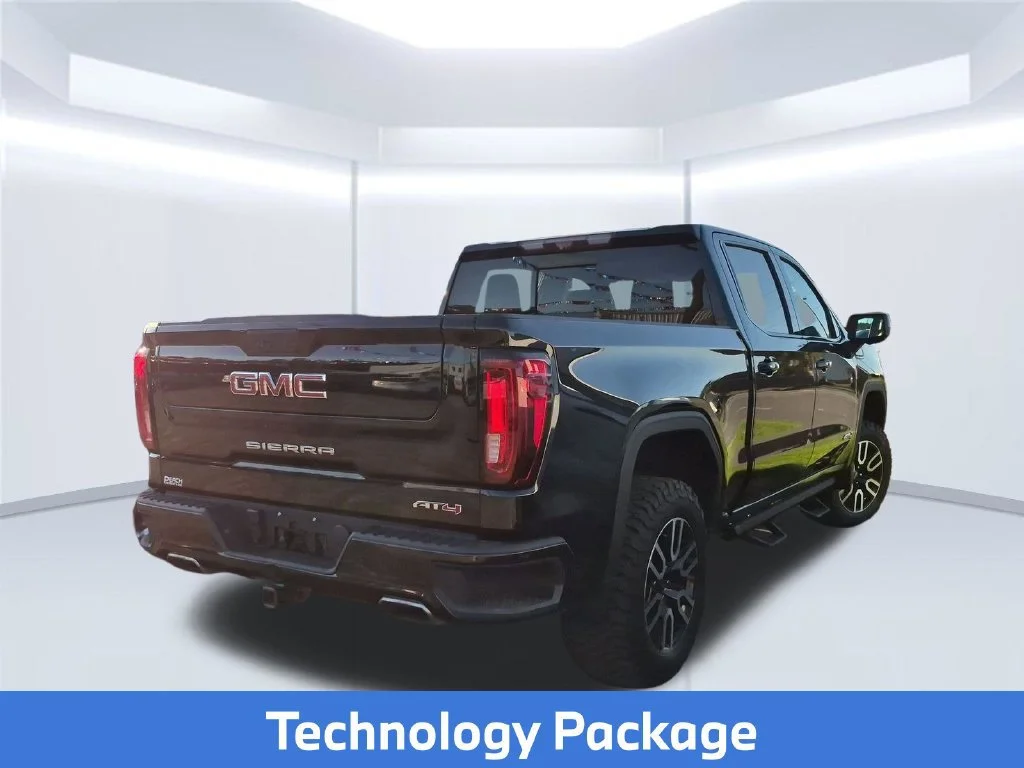 Used 2020 ONYX BLACK GMC AT4 image 5